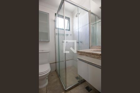 Apartamento à venda com 96m², 2 quartos e 2 vagas Apartamento à venda com 96m², 2 quartos e 2 vagasBanheiro da Suíte 2