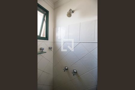 Apartamento à venda com 96m², 2 quartos e 2 vagas Apartamento à venda com 96m², 2 quartos e 2 vagasDetalhe do Banheiro da Suite