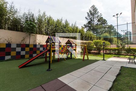 Apartamento à venda com 96m², 2 quartos e 2 vagasÁrea comum - Playground