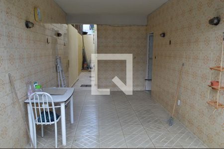 Casa de condomínio à venda com 308m², 5 quartos e 1 vagaGaragem