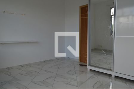 Casa de condomínio à venda com 308m², 5 quartos e 1 vagaQuarto 3