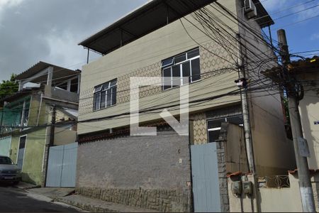 Casa de condomínio à venda com 308m², 5 quartos e 1 vagaFachada da Casa