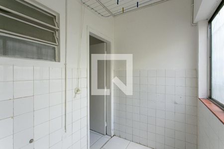 Apartamento para alugar com 68m², 2 quartos e sem vagaÁrea de Serviço