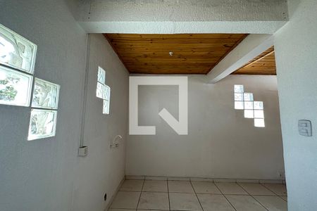 Casa à venda com 190m², 3 quartos e 1 vagaQuarto Externo