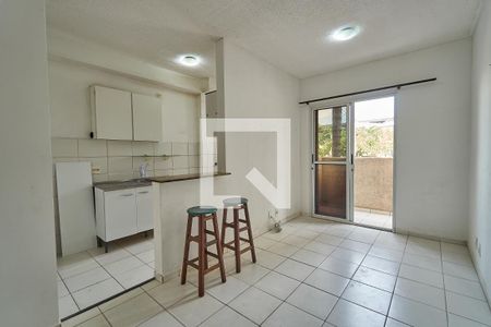 Sala de apartamento à venda com 2 quartos, 48m² em São Cristóvão, Rio de Janeiro