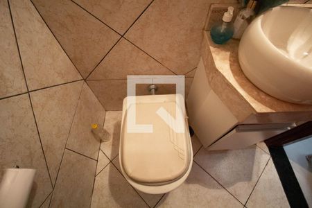 Casa à venda com 75m², 2 quartos e 1 vagaLavabo