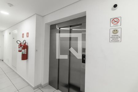 Apartamento para alugar com 30m², 1 quarto e sem vaga Apartamento para alugar com 30m², 1 quarto e sem vagaElevador