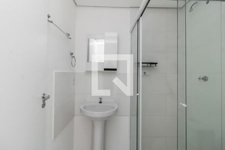 Banheiro de apartamento para alugar com 1 quarto, 30m² em Vila Guilhermina, São Paulo
