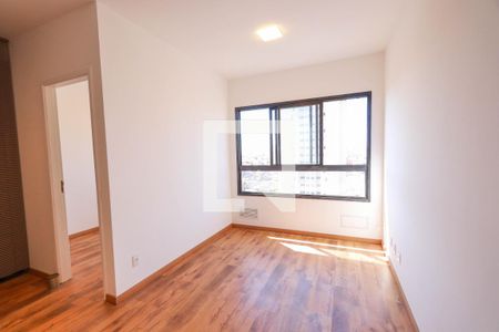 Apartamento para alugar com 36m², 2 quartos e 1 vagaSala/Cozinha