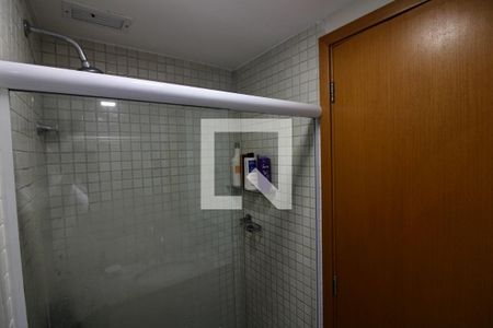 Apartamento à venda com 84m², 3 quartos e 2 vagasBanheiro da Suíte