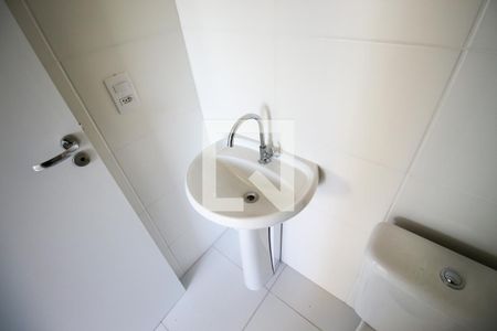 Apartamento à venda com 33m², 2 quartos e sem vagaBanheiro