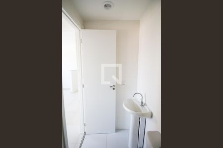 Apartamento à venda com 33m², 2 quartos e sem vagaBanheiro