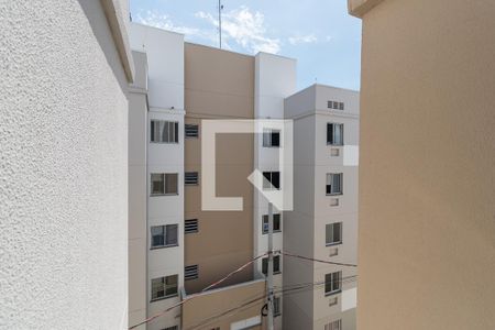 Vista da Sala de apartamento para alugar com 2 quartos, 40m² em Bonsucesso, Rio de Janeiro