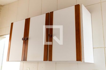 Casa de condomínio à venda com 170m², 2 quartos e sem vaga Casa de condomínio à venda com 170m², 2 quartos e sem vagaCozinha - Armários