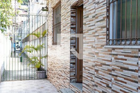 Casa de condomínio à venda com 170m², 2 quartos e sem vaga Casa de condomínio à venda com 170m², 2 quartos e sem vagaEntrada da Casa