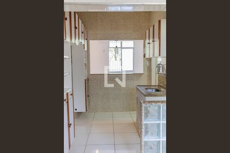 Casa de condomínio à venda com 170m², 2 quartos e sem vaga Casa de condomínio à venda com 170m², 2 quartos e sem vagaCozinha