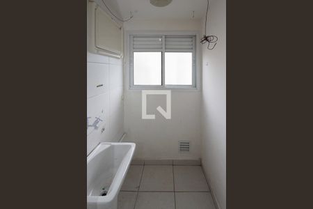 Área de Serviço de apartamento para alugar com 2 quartos, 45m² em Jardim Colonial, São Paulo