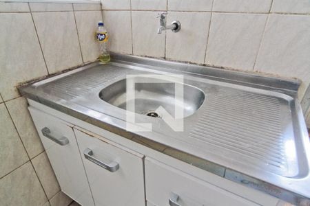 Casa para alugar com 50m², 1 quarto e sem vaga Casa para alugar com 50m², 1 quarto e sem vagaCozinha