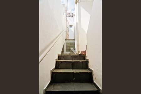 Casa para alugar com 50m², 1 quarto e sem vaga Casa para alugar com 50m², 1 quarto e sem vagaÁrea externa