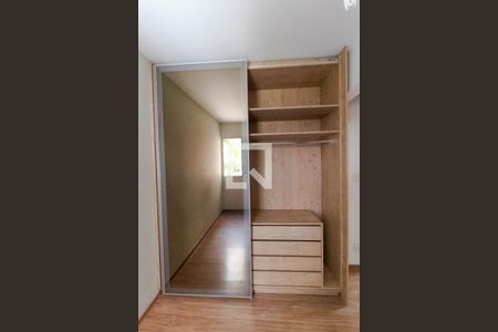 Apartamento para alugar com 52m², 1 quarto e sem vagaQuarto - Armário