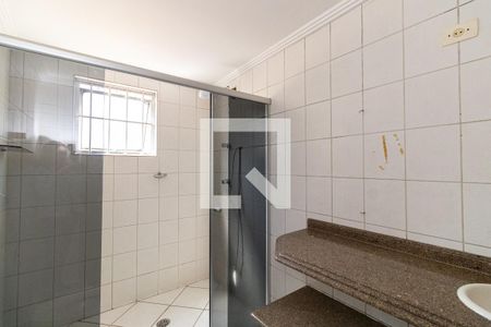Casa à venda com 200m², 3 quartos e 3 vagasBanheiro da Suíte