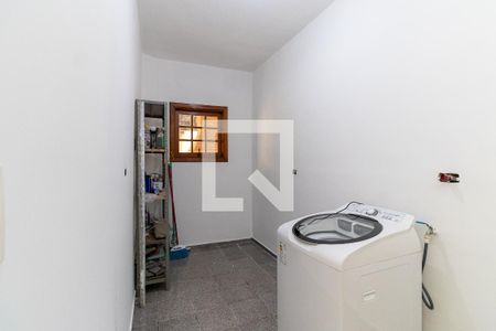 Casa à venda com 200m², 3 quartos e 3 vagasÁrea de Serviço