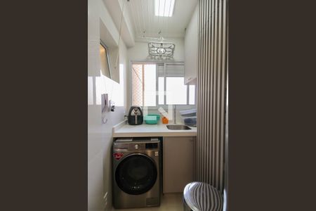 Apartamento à venda com 85m², 2 quartos e 2 vagas Apartamento à venda com 85m², 2 quartos e 2 vagasÁrea de Serviço