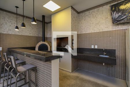 Apartamento à venda com 85m², 2 quartos e 2 vagas Apartamento à venda com 85m², 2 quartos e 2 vagasChurrasqueira