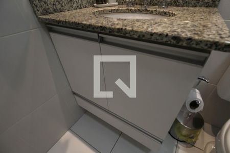 Apartamento à venda com 85m², 2 quartos e 2 vagas Apartamento à venda com 85m², 2 quartos e 2 vagasBanheiro