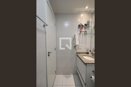 Apartamento à venda com 85m², 2 quartos e 2 vagas Apartamento à venda com 85m², 2 quartos e 2 vagasBanheiro