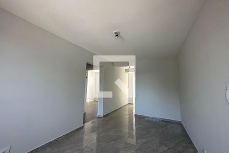 Sala de apartamento à venda com 2 quartos, 57m² em Scharlau, São Leopoldo