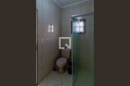 Casa para alugar com 200m², 3 quartos e 1 vaga Casa para alugar com 200m², 3 quartos e 1 vagaBanheiro da Suíte