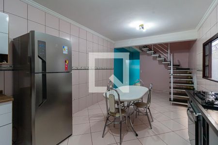 Casa para alugar com 200m², 3 quartos e 1 vaga Casa para alugar com 200m², 3 quartos e 1 vagaCozinha