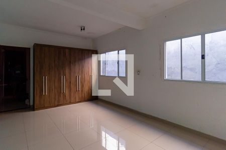 Casa para alugar com 200m², 3 quartos e 1 vaga Casa para alugar com 200m², 3 quartos e 1 vagaQuarto 1