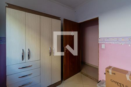 Casa para alugar com 200m², 3 quartos e 1 vaga Casa para alugar com 200m², 3 quartos e 1 vagaQuarto 2