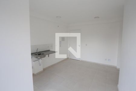 Sala/Cozinha de apartamento à venda com 1 quarto, 29m² em Vila Guilhermina, São Paulo