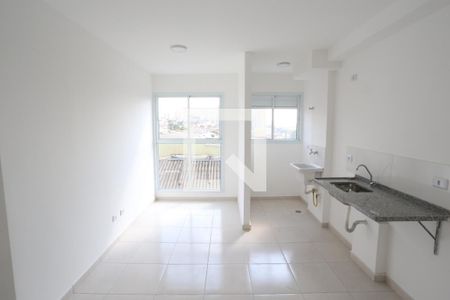 Sala/Cozinha de apartamento à venda com 1 quarto, 29m² em Vila Guilhermina, São Paulo
