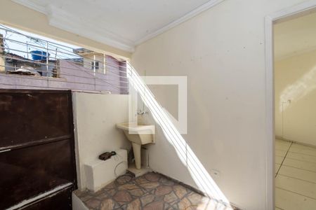 Casa para alugar com 60m², 1 quarto e sem vaga Casa para alugar com 60m², 1 quarto e sem vagaÁrea de Serviço