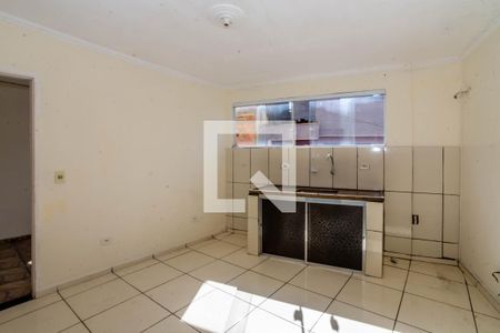 Casa para alugar com 60m², 1 quarto e sem vaga Casa para alugar com 60m², 1 quarto e sem vagaCozinha