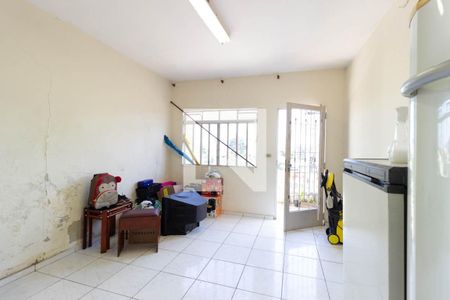 Suíte de casa à venda com 4 quartos, 200m² em Vila Nova Mazzei, São Paulo
