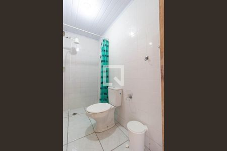 Banheiro da Suíte de casa à venda com 4 quartos, 200m² em Vila Nova Mazzei, São Paulo