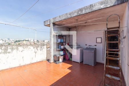 Casa à venda com 200m², 4 quartos e 1 vagaÁrea de Serviço