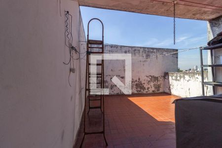 Casa à venda com 200m², 4 quartos e 1 vagaÁrea de Serviço