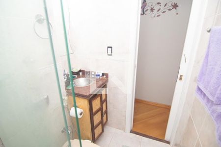 Apartamento para alugar com 80m², 2 quartos e 1 vagaBanheiro 