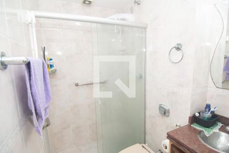 Apartamento para alugar com 80m², 2 quartos e 1 vagaBanheiro 