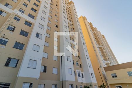 Apartamento para alugar com 42m², 2 quartos e sem vaga Apartamento para alugar com 42m², 2 quartos e sem vagaFachada