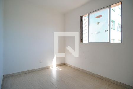 Quarto 2 de apartamento à venda com 2 quartos, 51m² em Rubem Berta, Porto Alegre