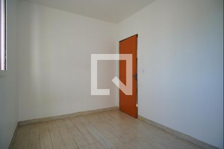 Quarto 2 de apartamento à venda com 2 quartos, 51m² em Rubem Berta, Porto Alegre