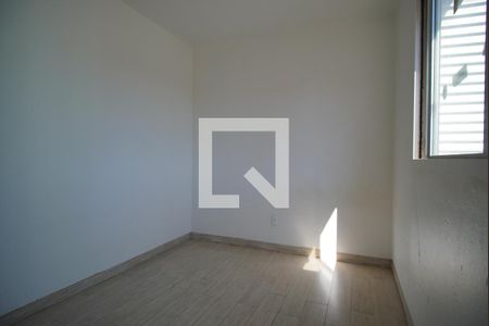 Quarto  de apartamento à venda com 2 quartos, 51m² em Rubem Berta, Porto Alegre