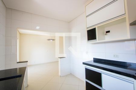 Casa à venda com 312m², 3 quartos e 2 vagasCasa 1 - Cozinha
